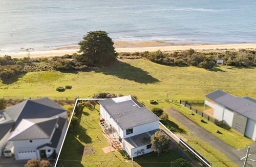 Ventnor House | Casa Blanca Ventnor Beach
