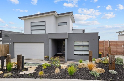 San Remo House | Casa La Pose San Remo gateway to Phillip Island