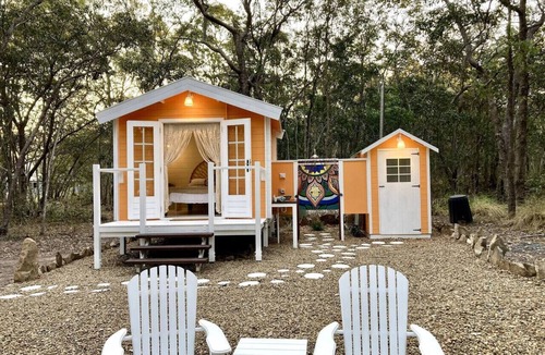 Captain Creek Cabin | Casa Naranja | Off-grid Hideaway Agnes Water 1770