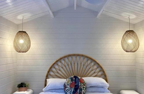 Captain Creek Villa | Casa Naranja - Off-grid Hideaway Agnes Water 1770
