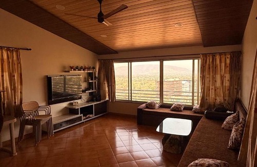 Wadgaon Villa | Casa Pathar