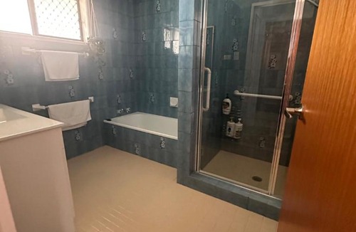Stanthorpe House | Casa Sarina