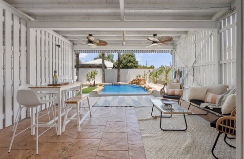 West End Apartment | Casa Ubera Pool Villa