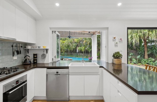 Avalon Beach House | Casa Verano - perfect blend of elegance and comfort close to Avalon Beach