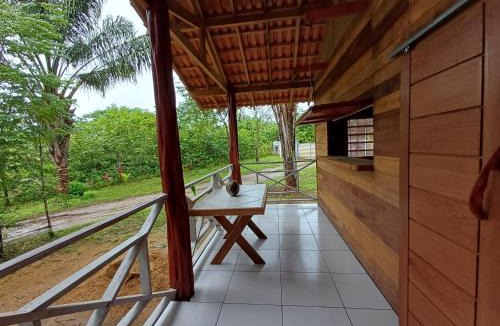 Saint-Georges House | Casa vermelho