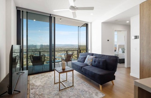 Broadbeach Apartment | CASSA CASINO - Spectacular River & Hinterland Views 1 Bed Apt in Broadbeach
