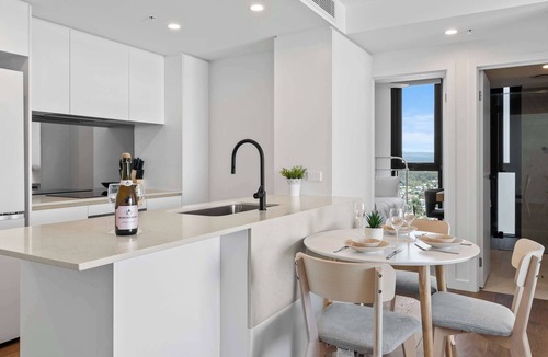 Southport Apartment | CASSA MQ - Oceanview 2BR Southport Gem for Family
