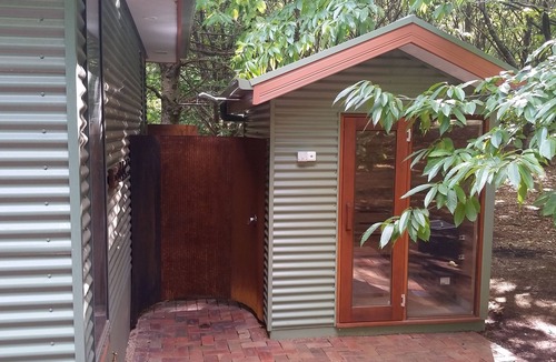 Narbethong Cottage | Castanea Chestnut Glade {no pets}