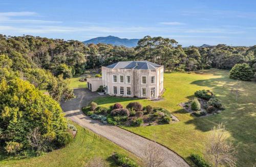 Wallaga Lake House | Castle by the Sea - Tilba Road 26