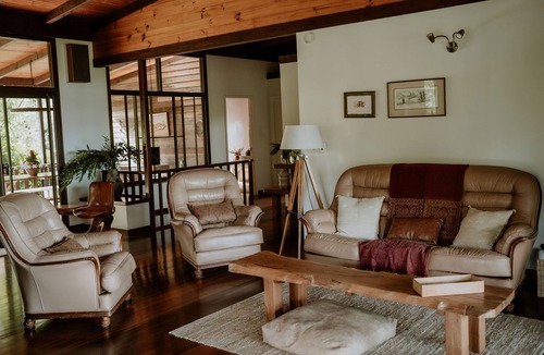 Byfield House | Castle Rock Farm
