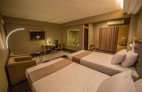 Khulna City Hotel | Castle Salam