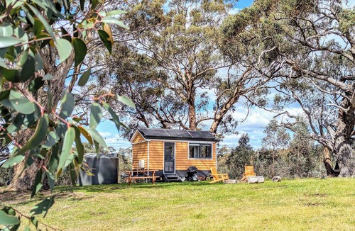 Metcalfe Cabin | Castlemaine Tiny House