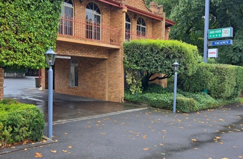 Bendigo Hotel | Cathedral Motor Inn