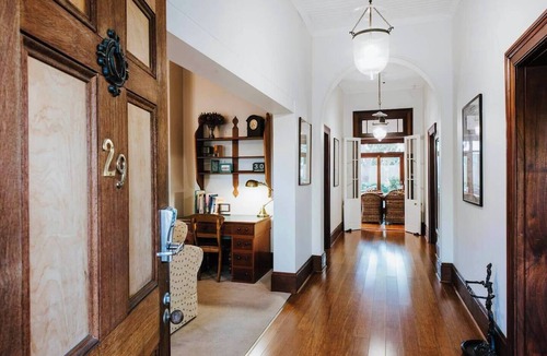 Central Mudgee House | Cawarra on the Park Historic Mudgee Grandeur