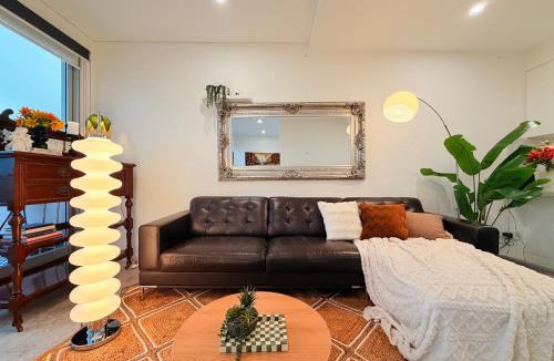 Ultimo Apartment | CBD Gem Near Central Station 2 Free Parking Spots