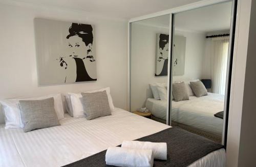 Falls Creek Apartment | Cedarwood Apartments