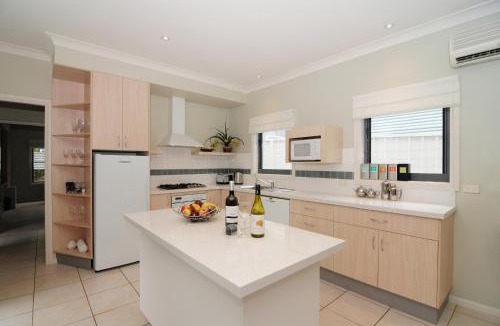 Huskisson Bed & Breakfast | CeeSpray - A Boutique Stay in Huskisson - Jervis Bay