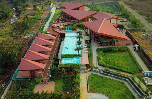 Karjat Hotel | Celebration Land by Miros