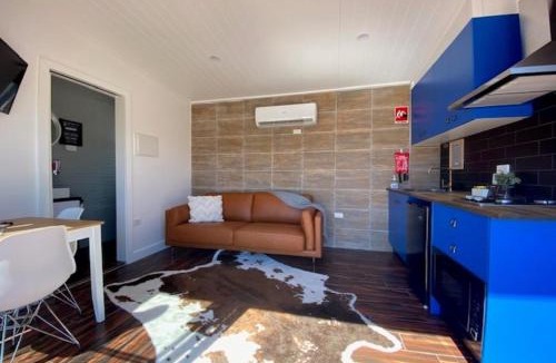 Grattai Cabin | Celestine - 1 Bed Cabin with Outdoor Bath - Kundalini Lodge