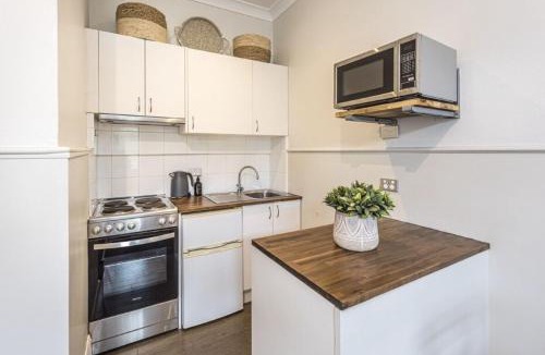 Bowral Apartment | Centennial Cottage 1 - 'Boorool'