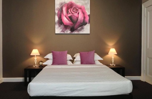 Launceston CBD Hotel | Centennial Inn on Bathurst