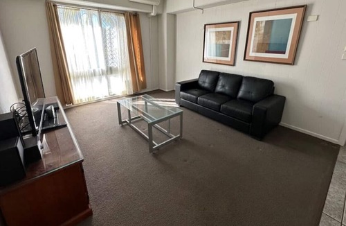 Grafton Apartment | Central Ground Floor Apartment