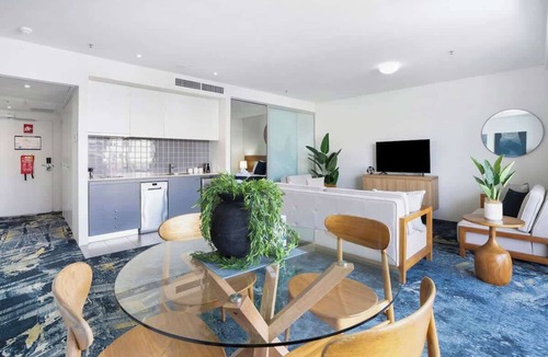 Cairns Central Business District Apartment | Central Haven Couples Retreat at Harbour Lights