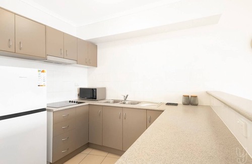 Yeppoon Apartment | CENTRAL MODERN APARTMENT
