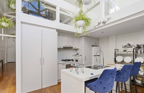 Bendigo Apartment | Central - New York Style - Penthouse Loft