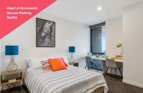 Brunswick Apartment | Central Sydney Rd Brunswick Train Tram Parking Wifi