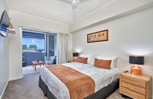 Cairns Apartment | Central Two-Bedroom Apartment with City Views