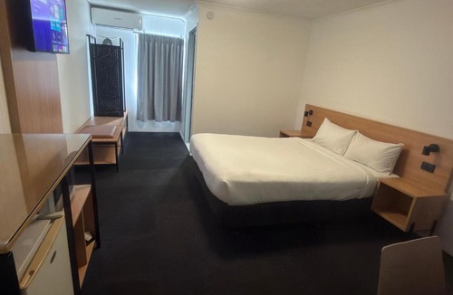 Rockhampton Hotel | Centrepoint Motor Inn