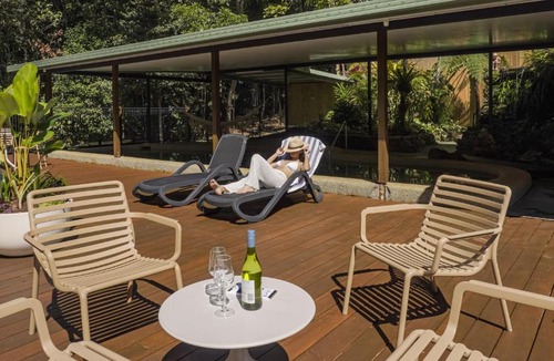 Lake Eacham Cabin | Chambers Wildlife Rainforest Lodges