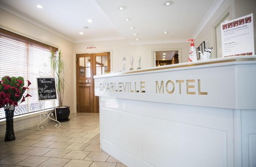 Charleville Hotel | Charleville Motel