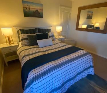 Lake Charm Bed & Breakfast | Charm Lodge