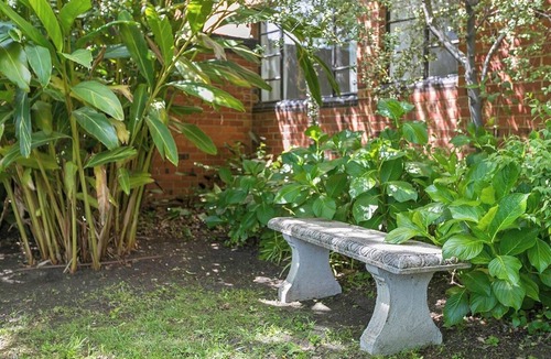 Malvern East Apartment | Charming Apartment | Malvern East