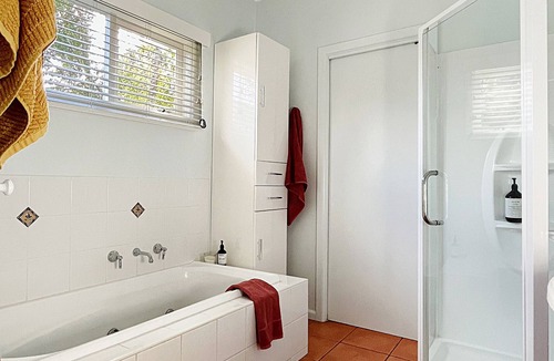 Mornington Peninsula Cottage | Charming Capel Sound Beach Cottage & Retreat