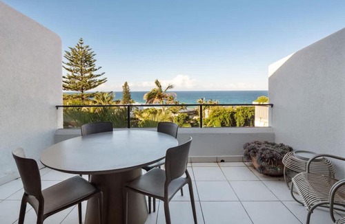 Sunshine Beach Apartment | Charming Mediterranean Villa Ocean Views & Pool