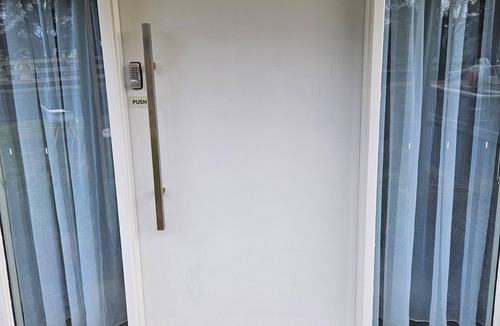 Mount Moriac House | Charming modern 3-bedroom guest house in Moriac
