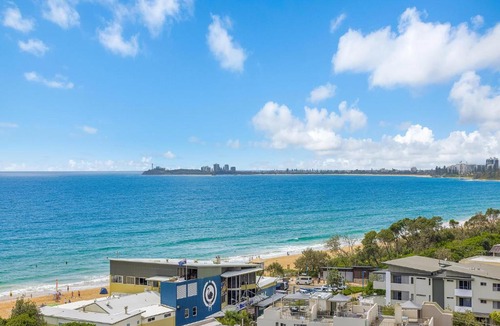 Maroochydore Apartment | Chateau Royale Beach Resort Maroochydore Sunshine Coast