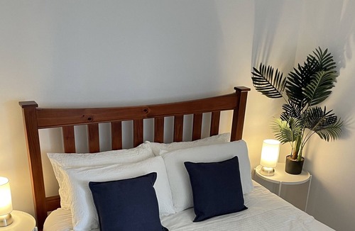 Cranbourne West House | Cheerful Cranbourne Home
