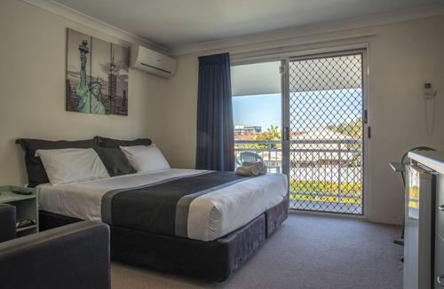 Chermside Hotel | Chermside Court Motel