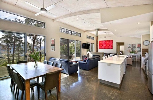Wattamolla House | Cherrywood - A Modern Australian Bush Home