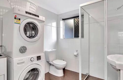Prospect Apartment | Chic 2BR Near Cafes and CBD FREE Netflix