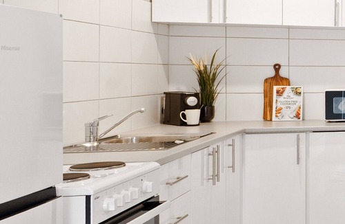 Murrumbeena Apartment | Chic Murrumbeena Retreat