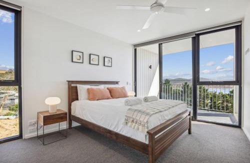 Jindabyne House | Chilam B