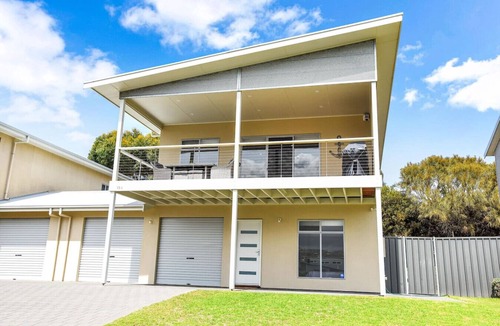 Hayborough House | Chiton Views - 19A Albatross Ave, Chiton