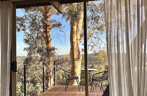 Lower Chittering House | Chittering Heights - A Luxurious Romantic Retreat