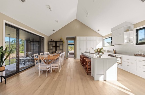 Kangaroo Valley House | Chris' II - Designer Masterpiece in Kangaroo Valley
