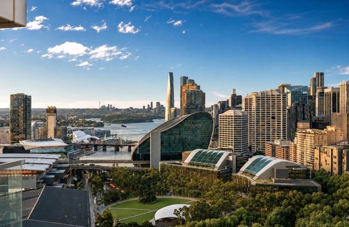 Ultimo Apartment | City Escape Minutes from Darling Harbour